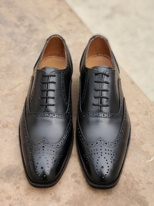 Royal Black Brogue laced shoe - DeVogue