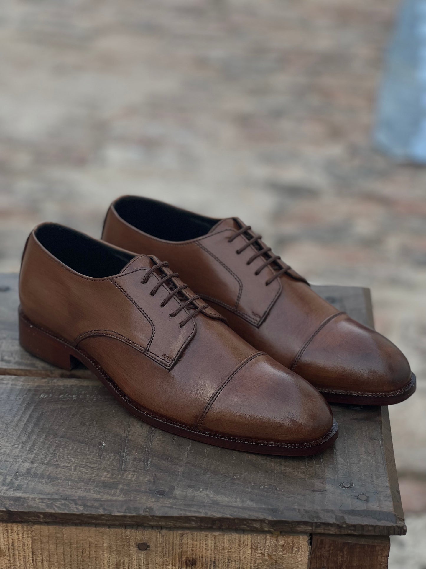 Royal Brown Derby - DeVogue