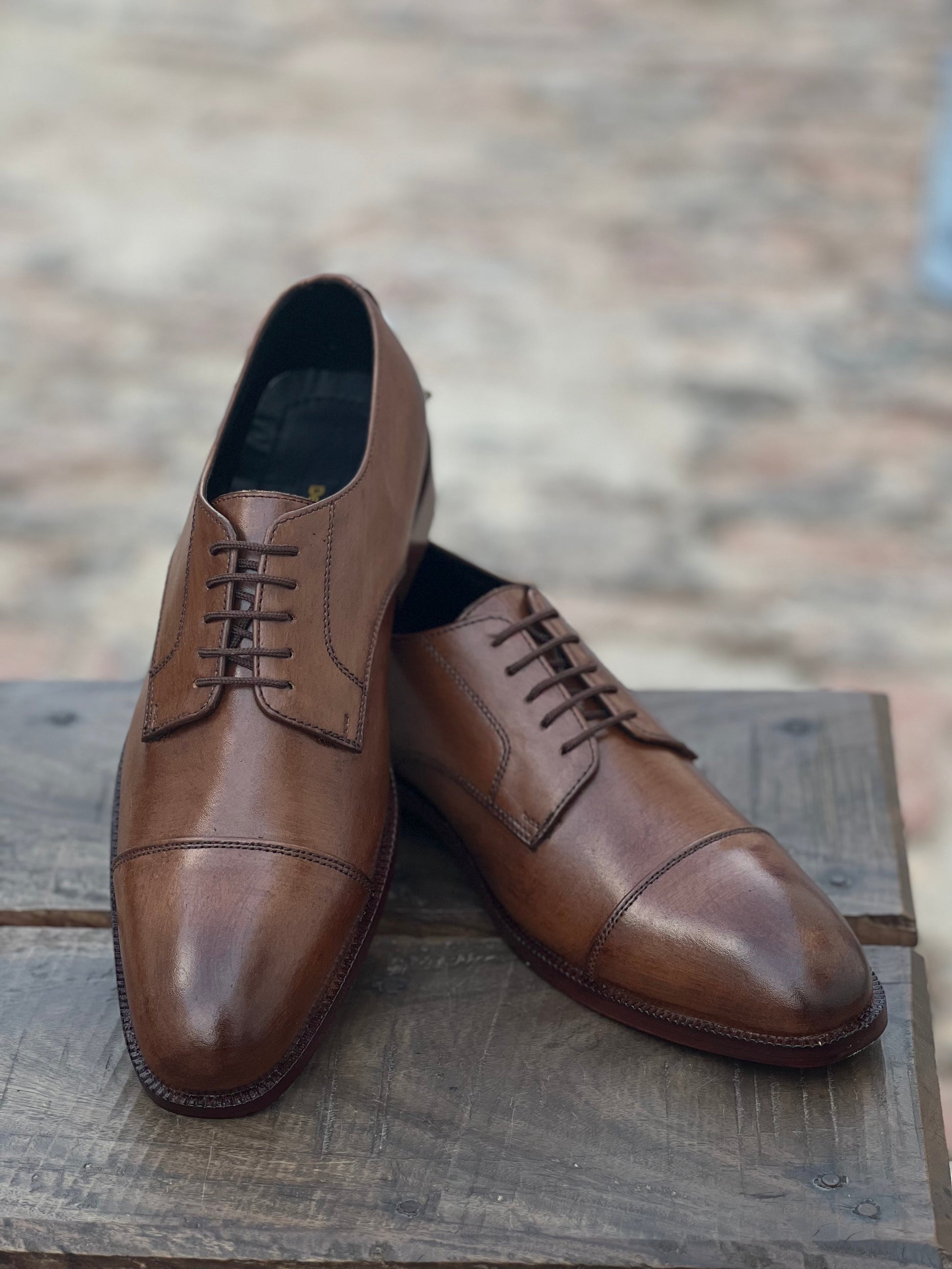 Royal Brown Derby - DeVogue