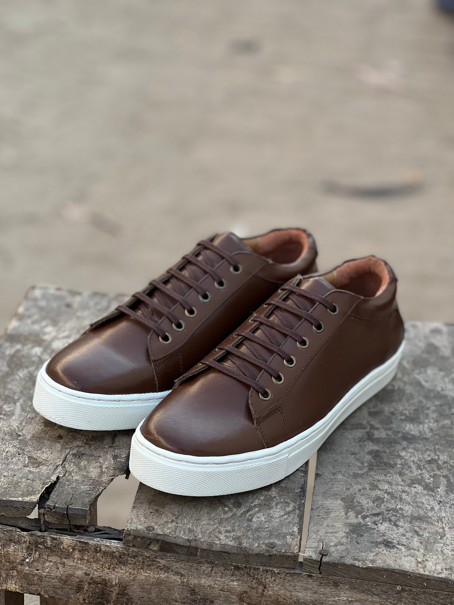 SK-BRN Leather Casual Sneaker with Rubber Sole - DeVogue